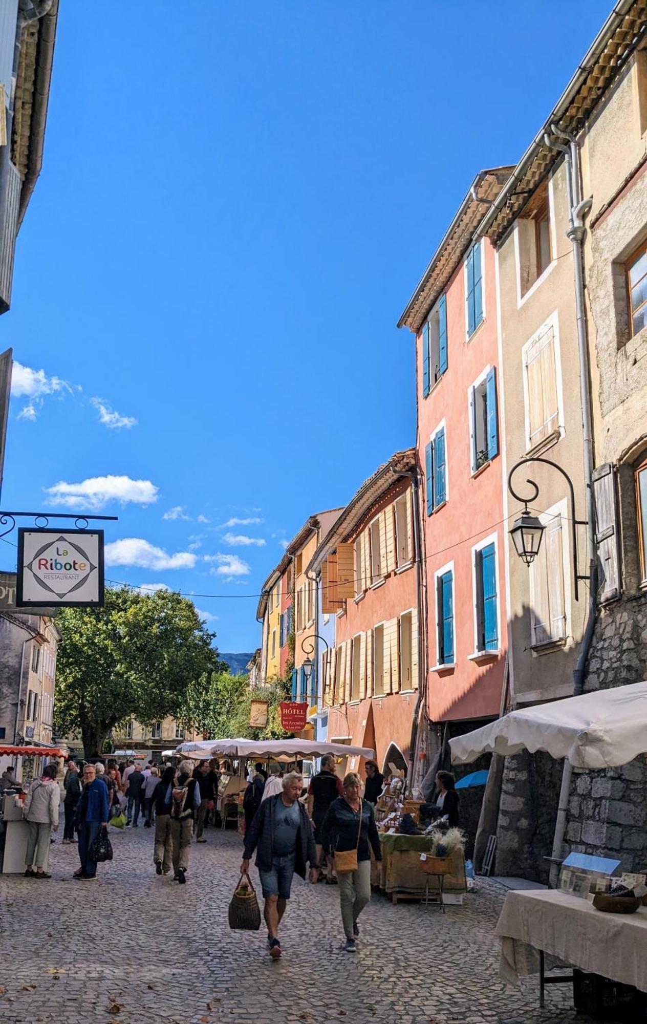 La Terrasse D'Olea, Au Coeur Du Village 布依斯·莱斯·巴罗尼 外观 照片