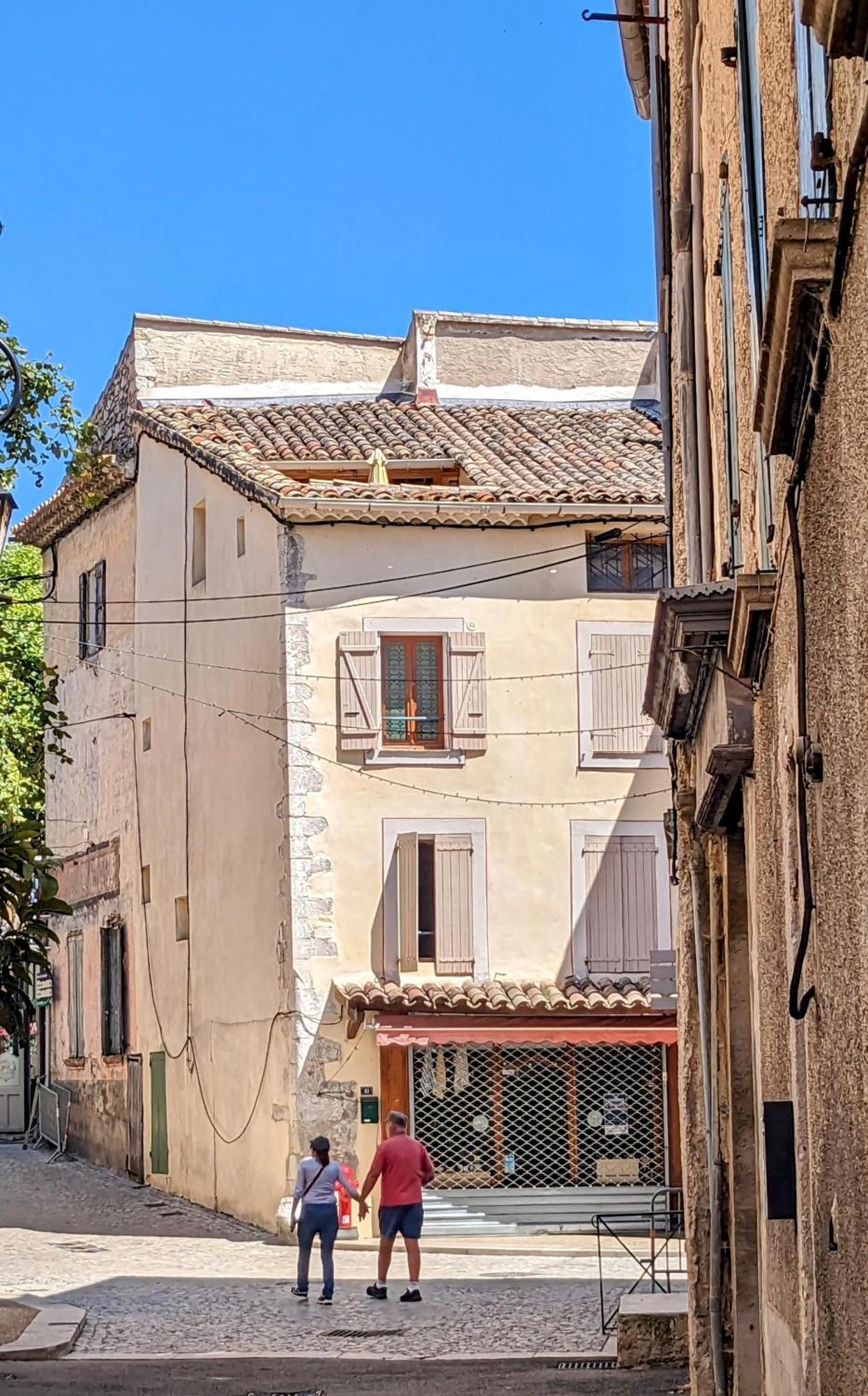La Terrasse D'Olea, Au Coeur Du Village 布依斯·莱斯·巴罗尼 外观 照片